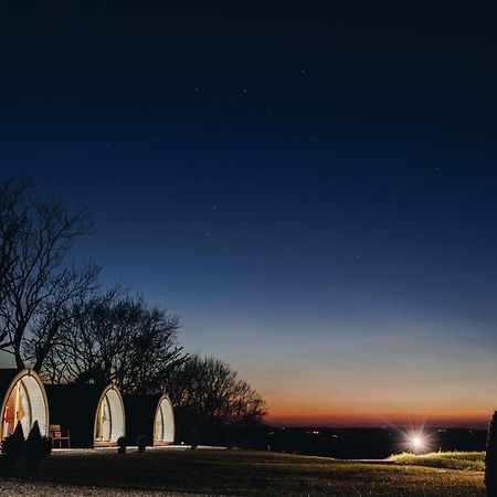 Hotel North Coast 9 Glamping Capecastle Esterno foto